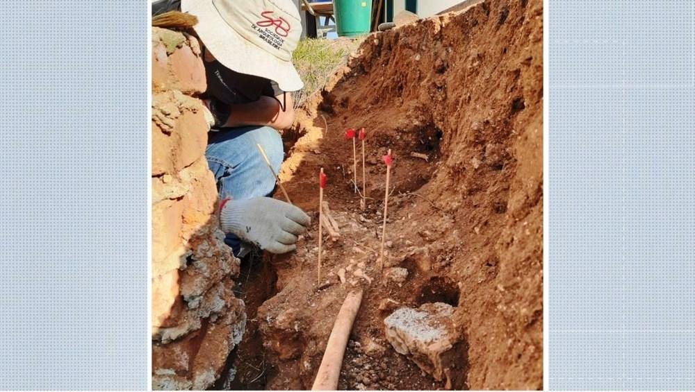 Ossadas de mais de 100 anos são encontradas em santuário de Anchieta, ES