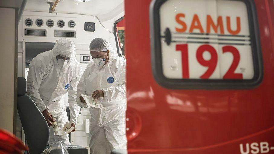 Mortes e casos voltam a subir e Brasil ultrapassa 440 mil óbitos por Covid-19