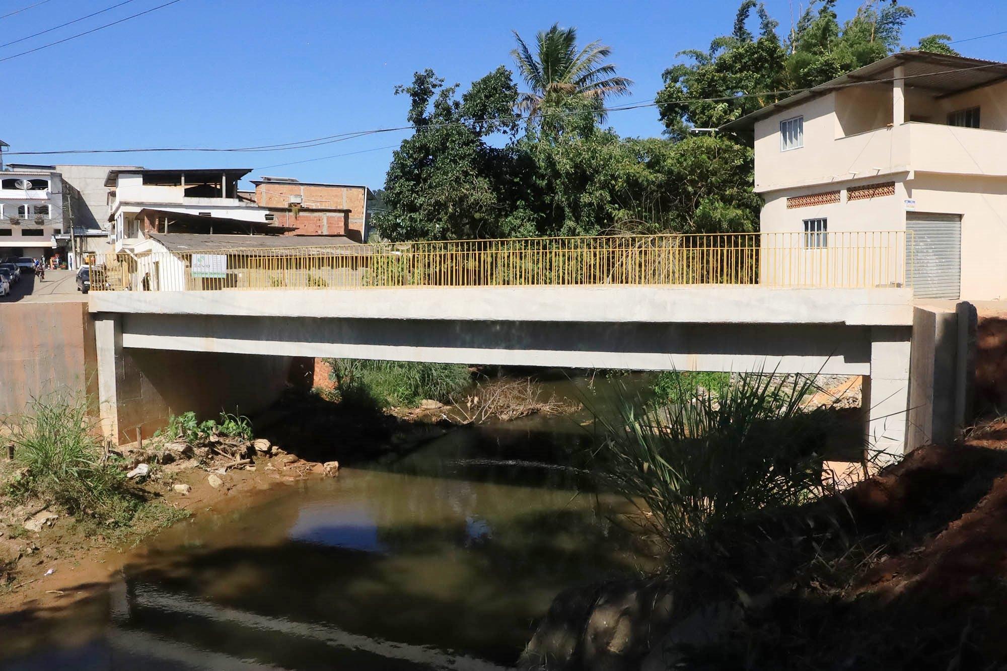 Casagrande inaugura obras e anuncia novos investimentos em Conceição do Castelo, no Sul do ES