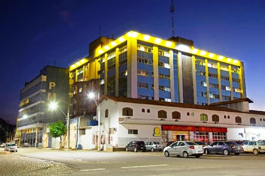 Detran/ES ilumina sede e faz parceria com a Ufes para promover Maio Amarelo