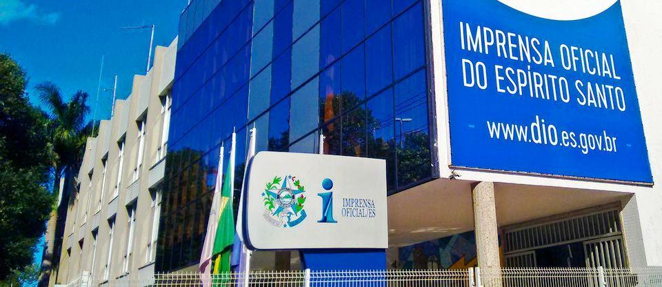 Casagrande presta homenagem ao Diário Oficial pelos seus 131 anos de história