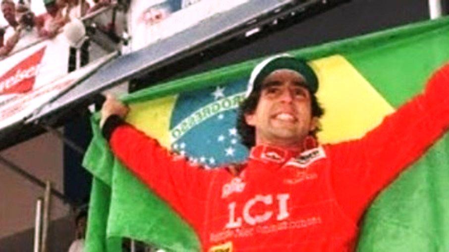 André Ribeiro, vencedor da Fórmula Indy, morre aos 55 anos