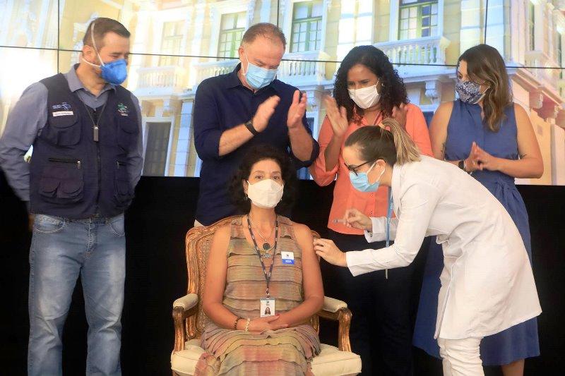 Governo do ES inicia vacinação contra a Covid-19 de profissionais dos sistemas prisional e socioeducativo