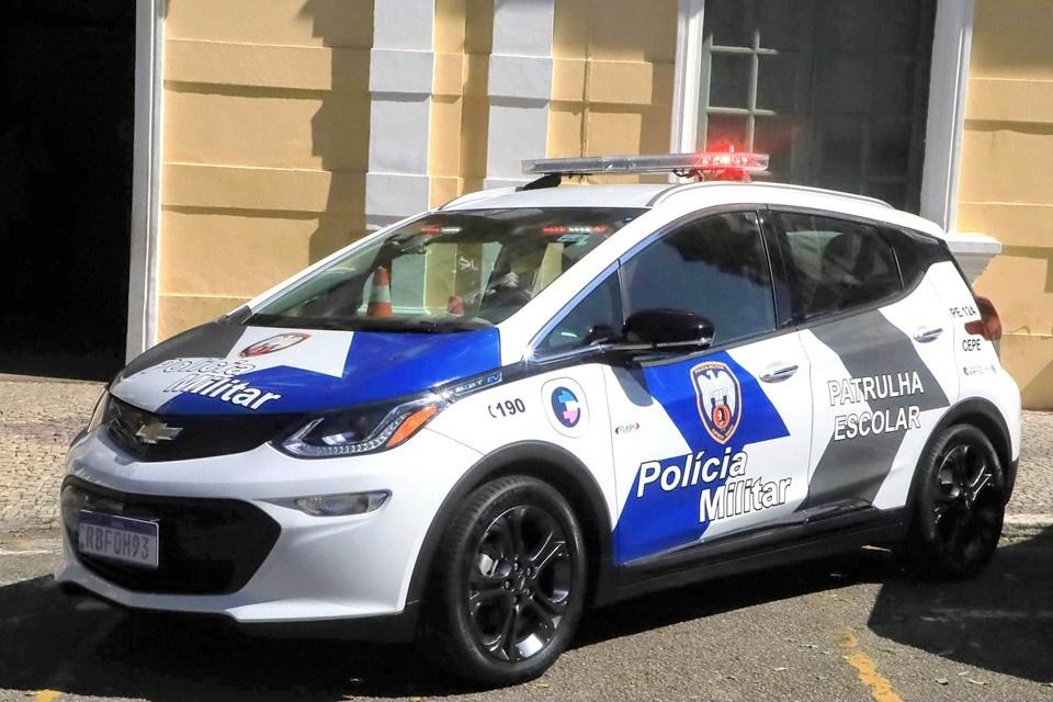 Governo do Espírito Santo inicia utilização de carros elétricos