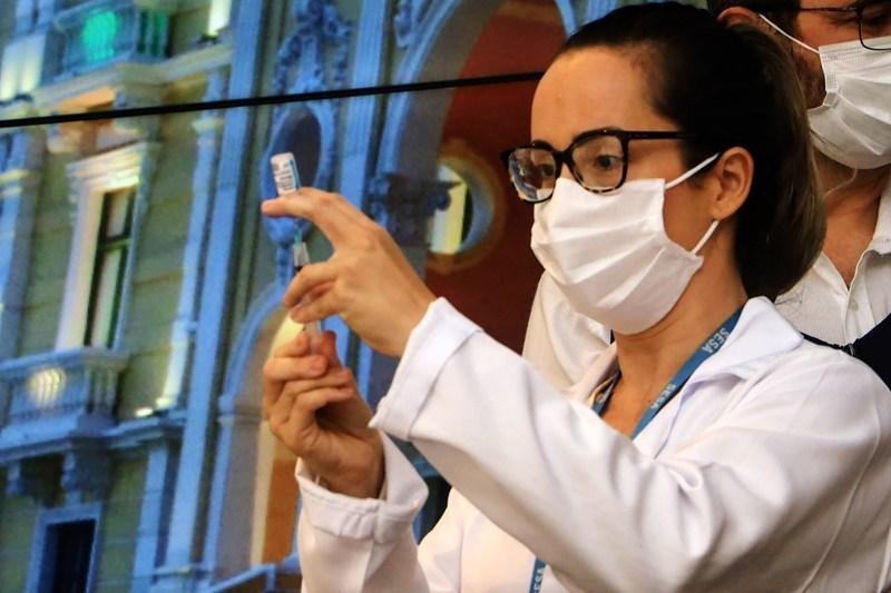Mais de 150 mil doses de vacina contra a Covid-19 chegam esta semana no ES 