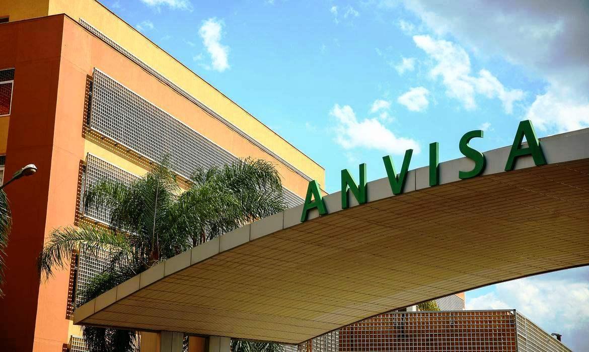 Anvisa autoriza vacina da Pfizer para adolescentes a partir de 12 anos