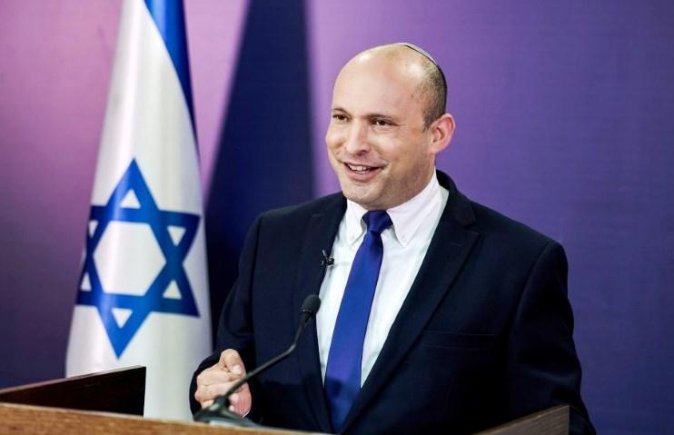 Novo governo de Israel sela acordo de coalizão e anuncia fim da era Netanyahu