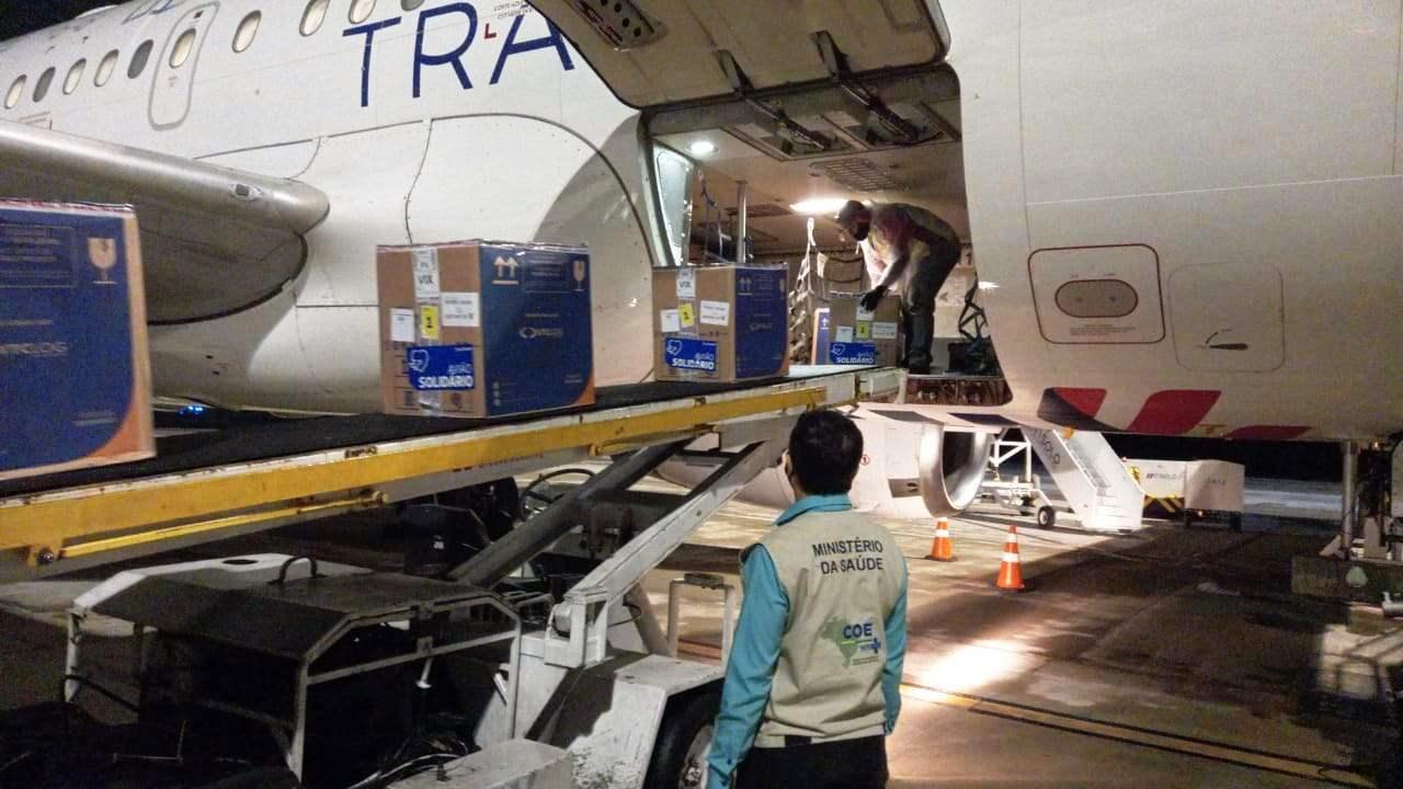 ES recebe 79.170 doses de vacinas contra a covid-19 nesta sexta-feira (18)