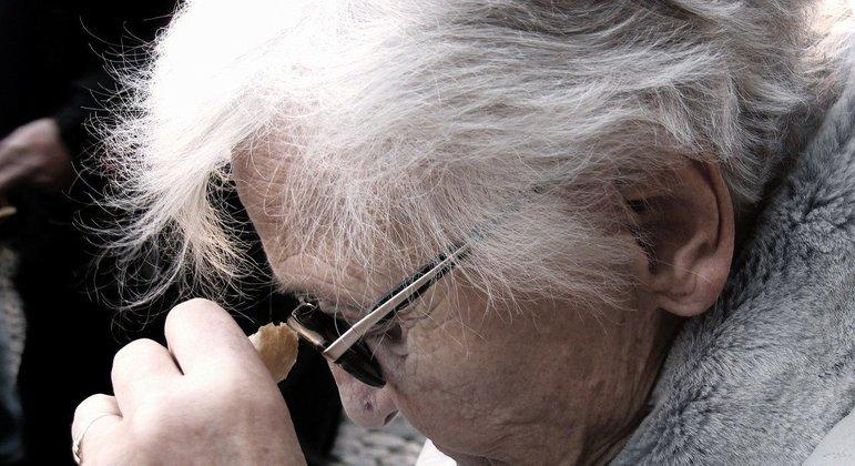 Novo remédio para doença de Alzheimer: Como funciona e quando chega ao país