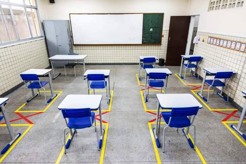 Liberadas aulas presenciais para todos os níveis no ES a partir desta segunda-feira (21)