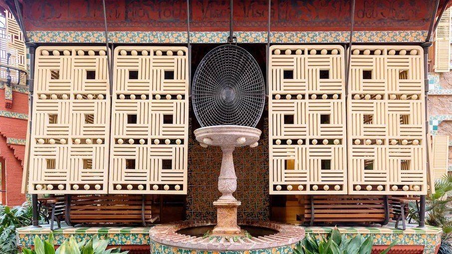 Casa Vicens, de Gaudí, está disponível para reservas no Airbnb