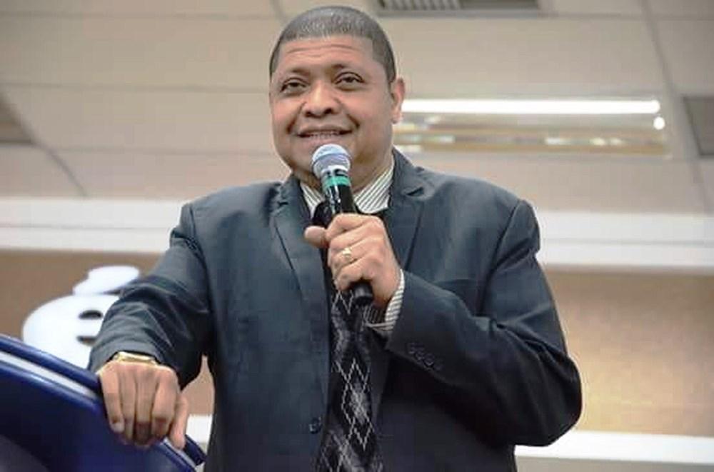 Bispo Vanderley Santiago, irmão do apóstolo Valdemiro Santiago, morre de Covid-19