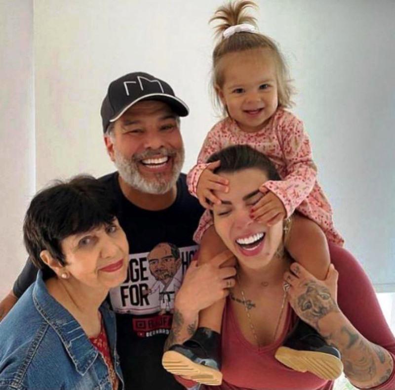 Maurício Mattar: Ator pode ser visto na atual novela gênesis, na record, e em oito reprises
