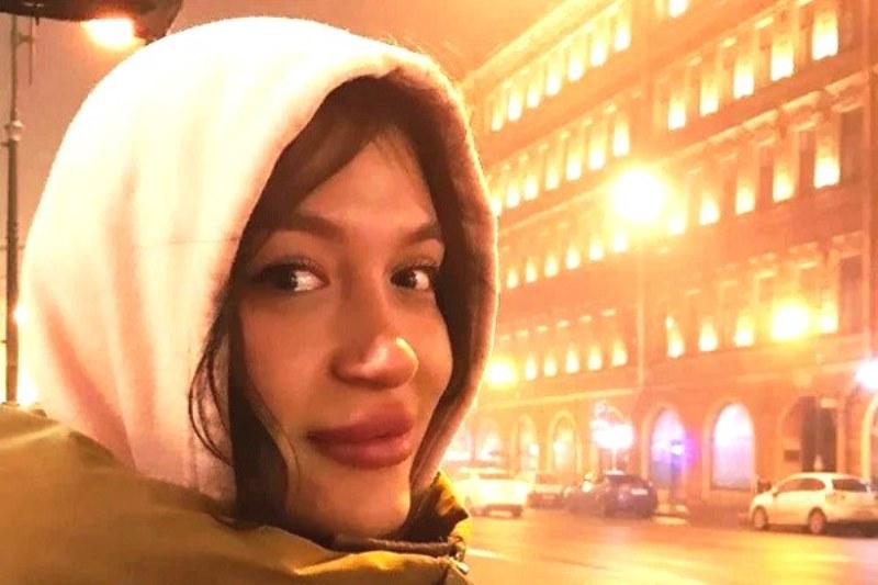 Estrela pornô de 29 anos morre ao cair do 22º andar de prédio na Rússia