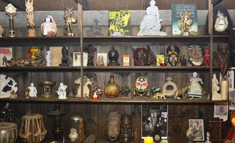 O Porão de objetos assombrados no “Museu oculto dos Warren”