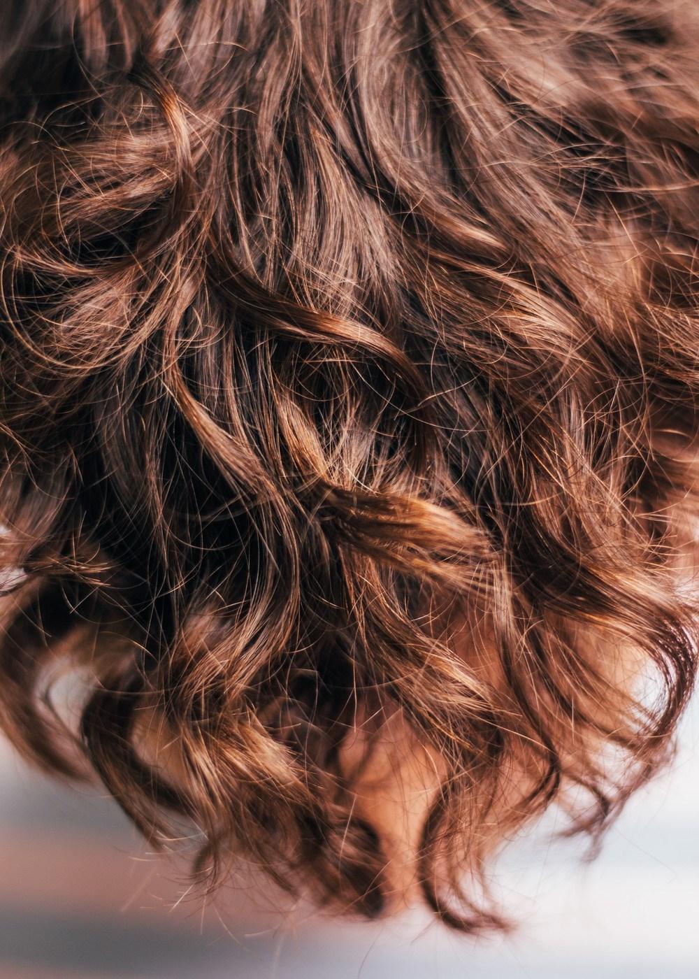 Água de arroz no cabelo: Veja benefícios e saiba como usar