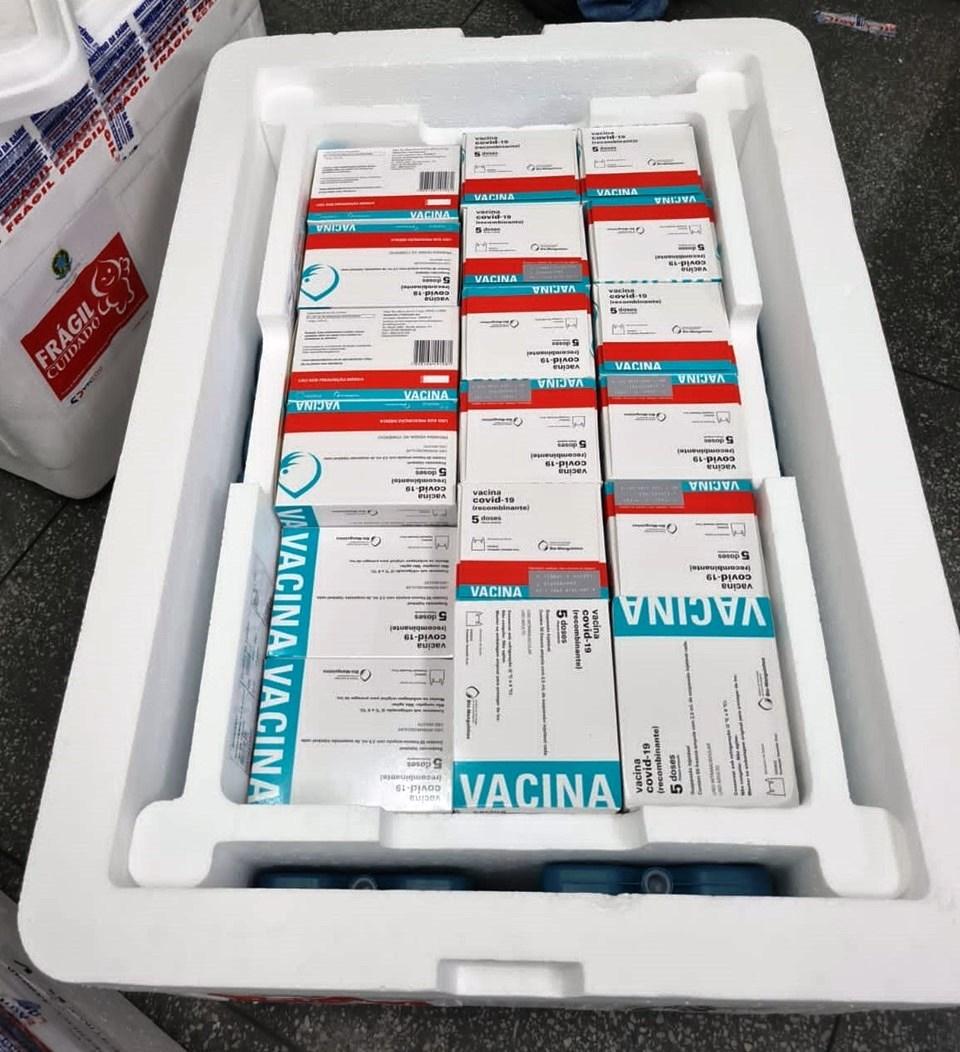 ES recebeu mais 66.250 doses da AstraZeneca nessa quinta-feira (15)