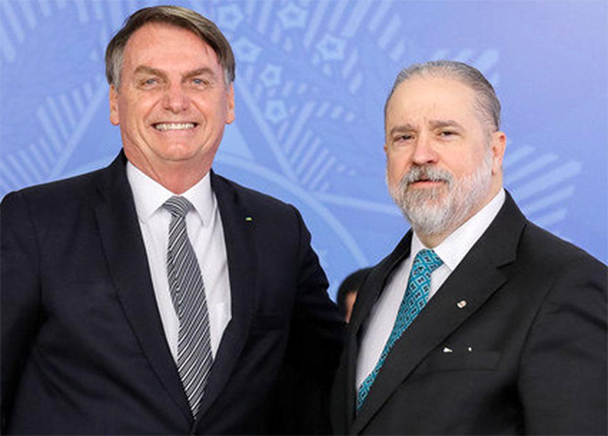 Bolsonaro anuncia indicação de Augusto Aras para novo mandato no comando da PGR