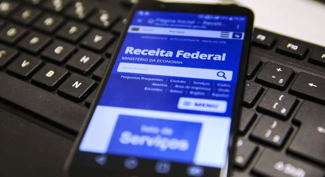 Receita libera consulta ao 3º lote de restituição do Imposto de Renda 2021 nesta sexta-feira (23)