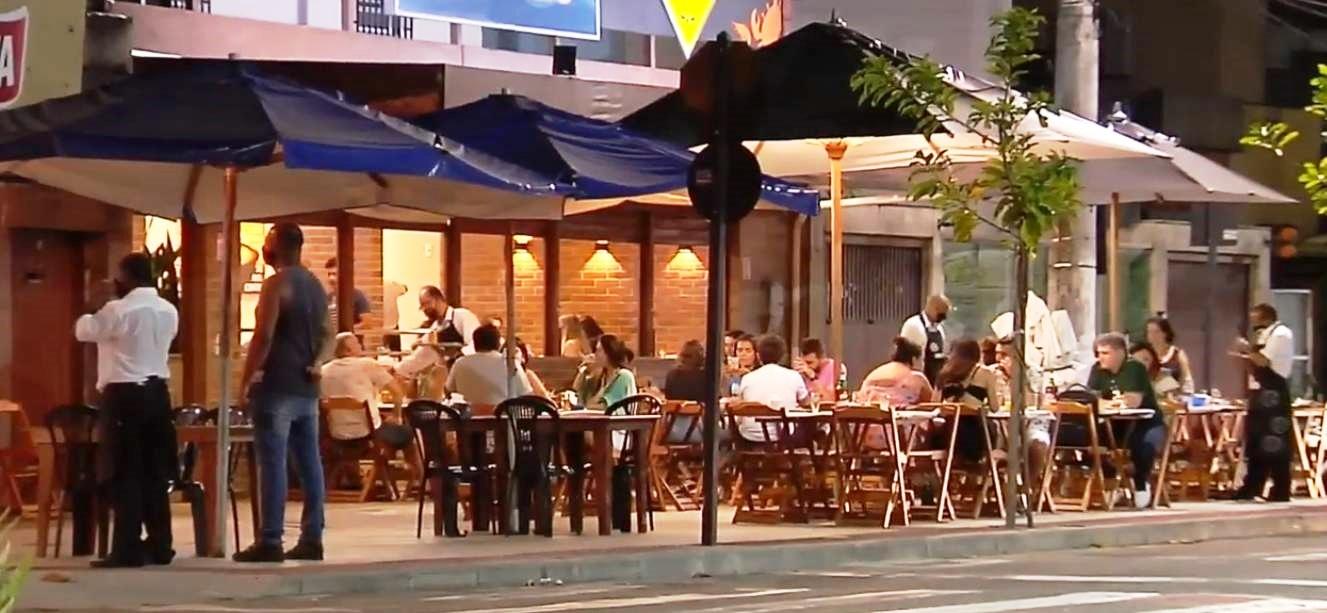 Saiba como será o funcionamento de bares, restaurantes e comércio no ES nesta semana