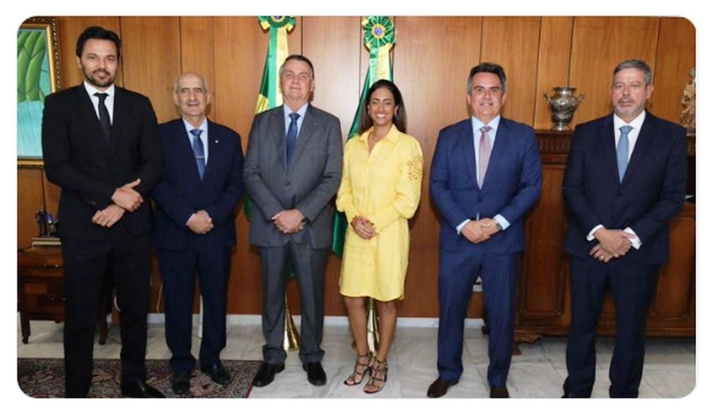 Ciro Nogueira aceita convite de Bolsonaro e será o novo ministro da Casa Civil
