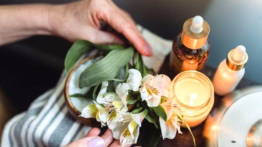 Skincare caseiro: Como cuidar da pele do rosto com ingredientes 100% naturais