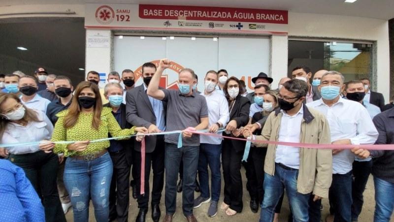 Casagrande inaugura obras e anuncia novos investimentos para Águia Branca