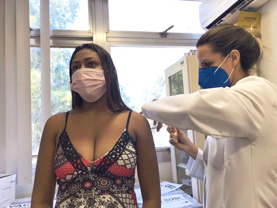 Espírito Santo bate recorde com cerca de 150 mil doses aplicadas em 36h