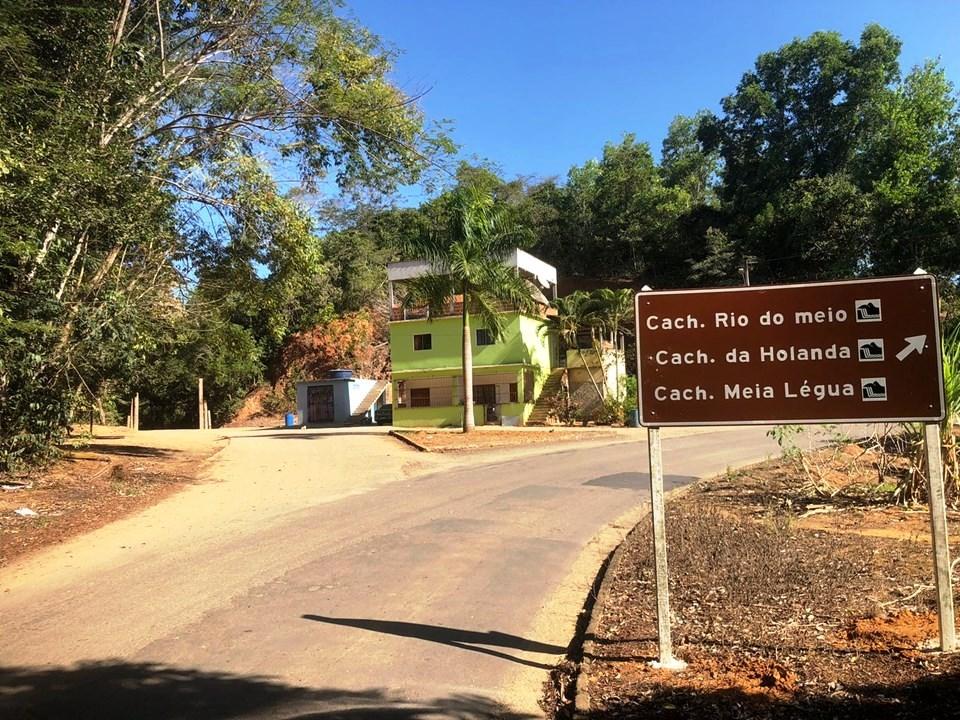 Governo do ES inicia sinalização turística nos municípios que integram o Circuito Três Santas
