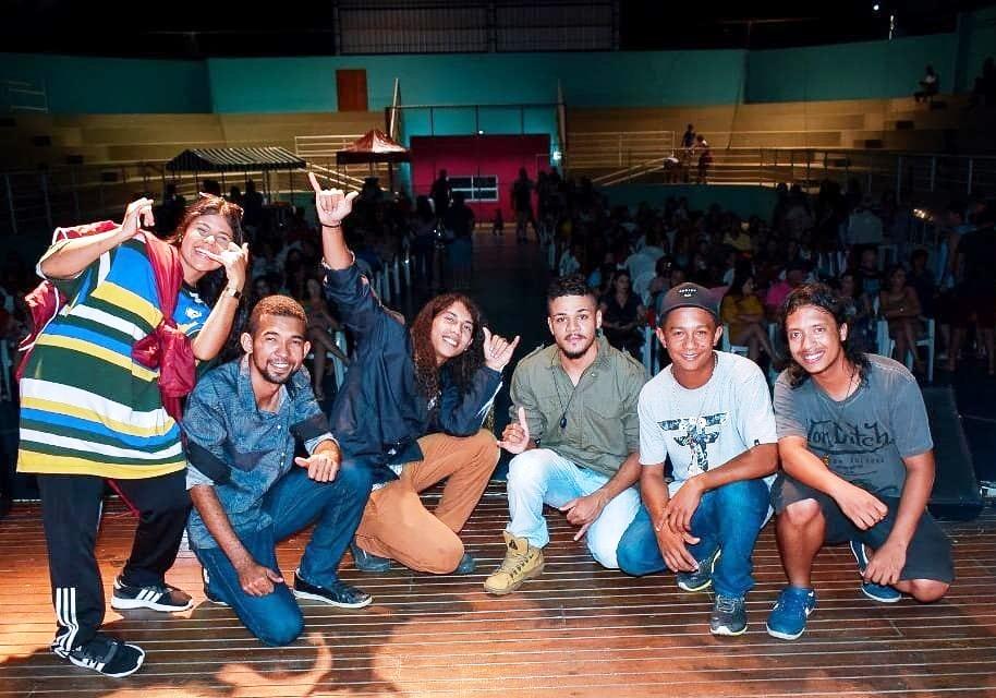 Cantor de reggae Lennon Miller lança novo vídeo clipe: “Na Positiva”