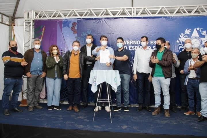 Governo do ES inaugura Centro de Distribuição de Revsol em Cachoeiro de Itapemirim