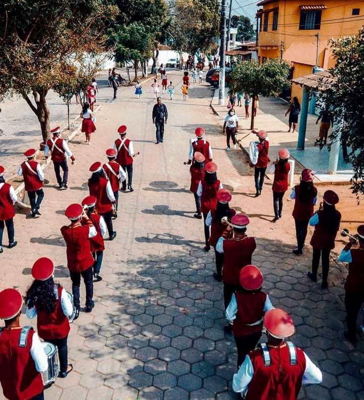 Associação Cristal Orquestra realiza desfile de 7 de setembro em Cristal do Norte
