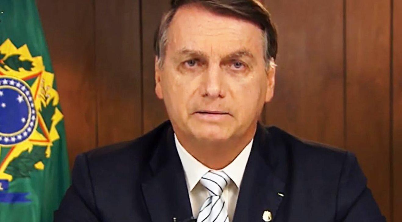 Bolsonaro divulga 'Declaração à Nação' e diz que não teve 'intenção de agredir' poderes