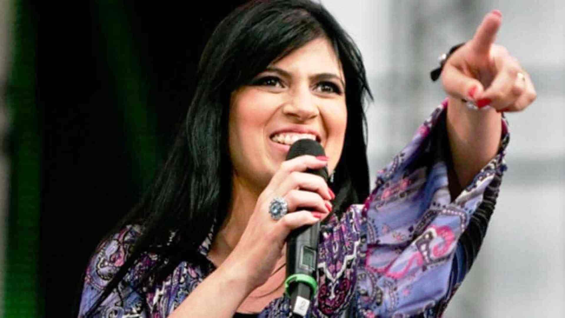 Igreja evangélica processa Fernanda Brum e pede indenização DE R$ 46 mil 