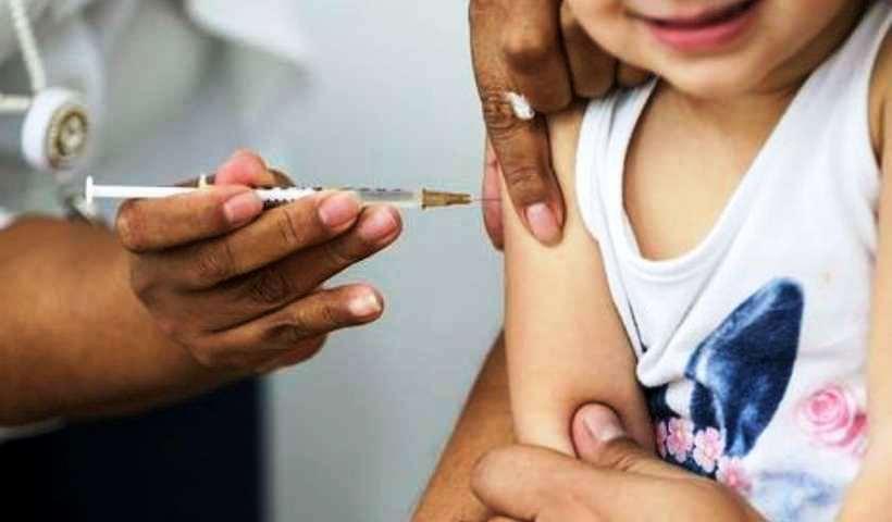 ES disponibiliza vacina contra meningite para crianças de até dez anos ainda não vacinadas em todo Estado