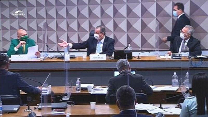 Câmara aprova criação do auxílio-gás para famílias de baixa renda; texto vai ao Senado