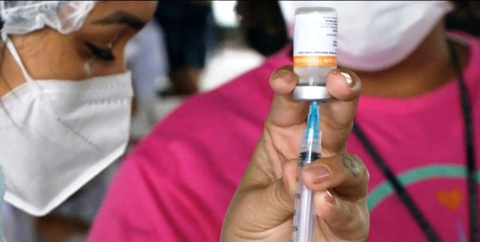 Vacina contra Covid-19 pode ser aplicada simultaneamente a demais vacinas