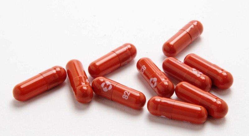 Farmacêutica MSD anuncia primeiro comprimido contra Covid-19 em teste