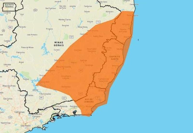 Inmet emite alerta de chuva intensa e perigo potencial no ES
