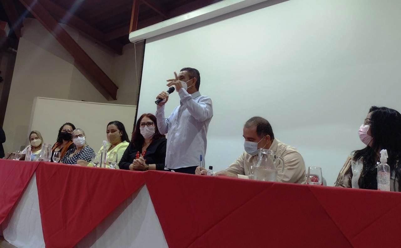 Capacitação mobiliza servidores de São Mateus, no ES