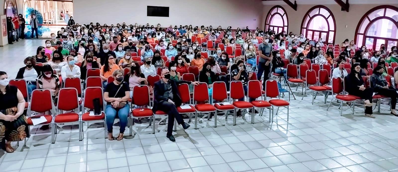 Capacitação mobiliza servidores de São Mateus, no ES