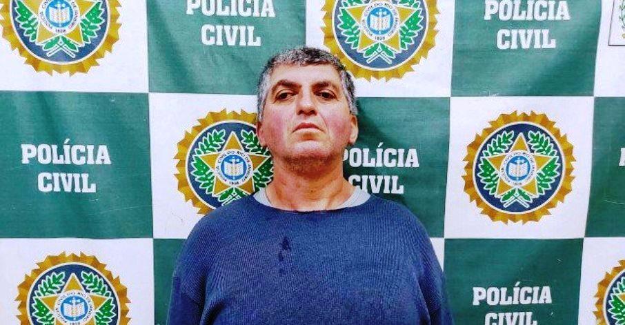 Homem mata vizinho que tinha um galo e cantava ‘Bolsonaro’