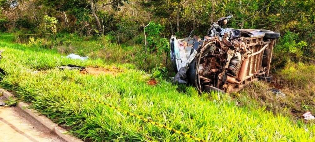 Acidente entre SUV4 e van com pacientes de hemodiálise deixa 13 mortos