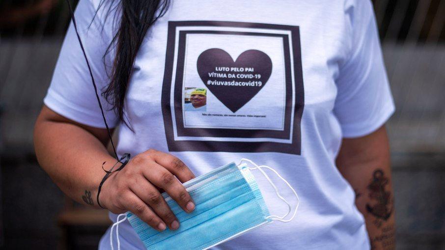 No feriado de Finados, Brasil registra 149 mortes e 6.431 casos de covid-19