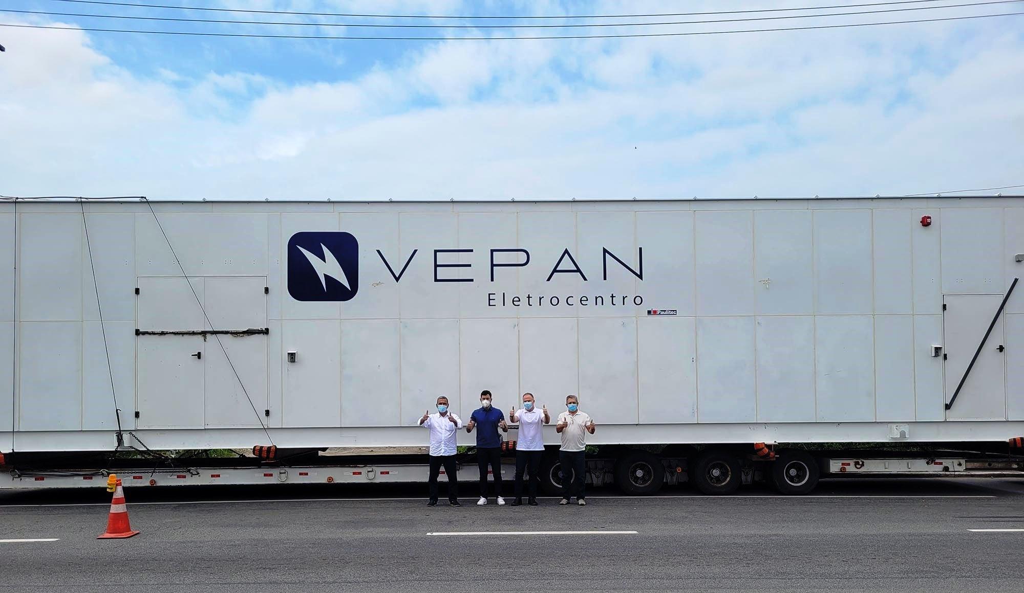 Casagrande inaugura urbanização de ruas e anuncia novos investimentos em Vila Velha