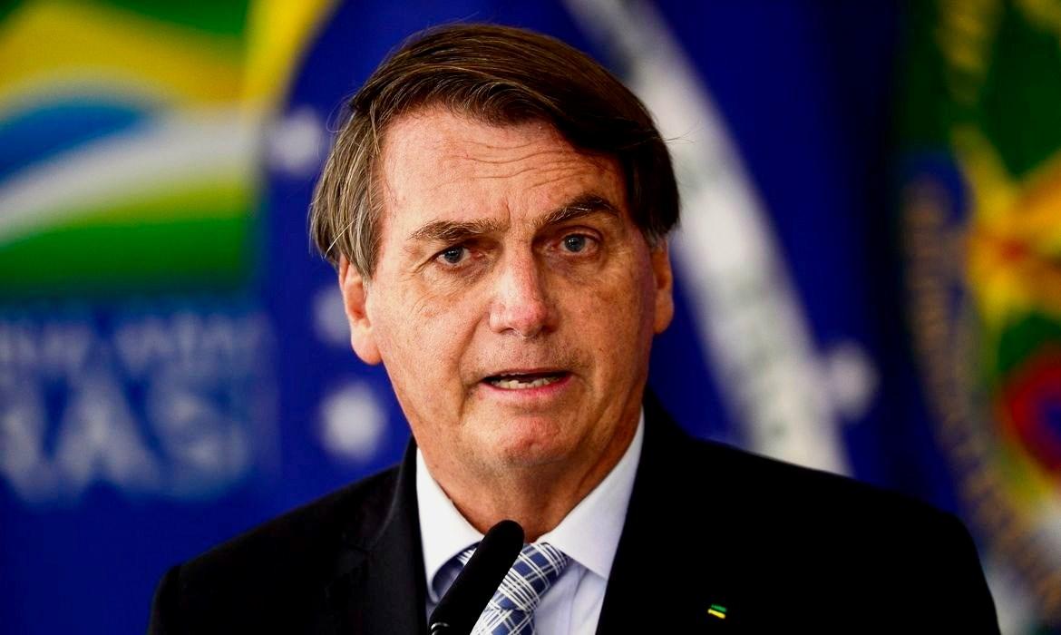 Bolsonaro decide se filiar ao PL de Valdemar Costa Neto