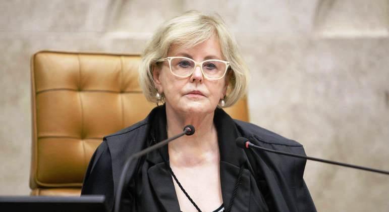 Maioria do STF mantém suspensão do orçamento secreto