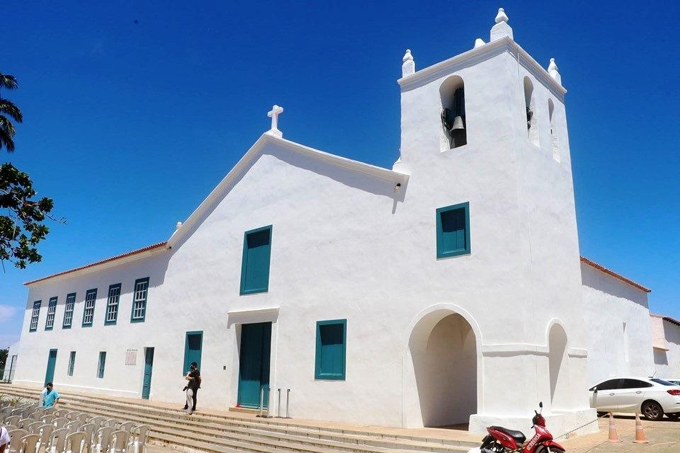 Casagrande inaugura restauro do Santuário Nacional de São José de Anchieta, em Anchieta, ES