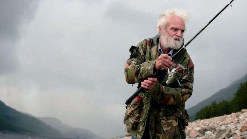 O eremita que vive há 40 anos isolado após ser espancado e ficar em coma