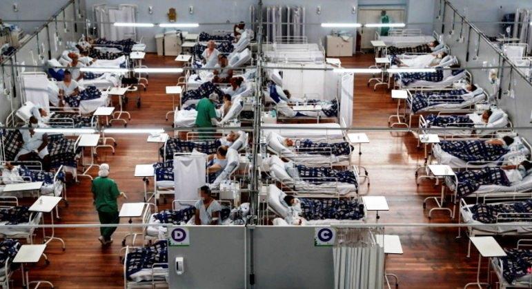 Brasil registra 273 mortes e 12.930 novos casos em 24 horas